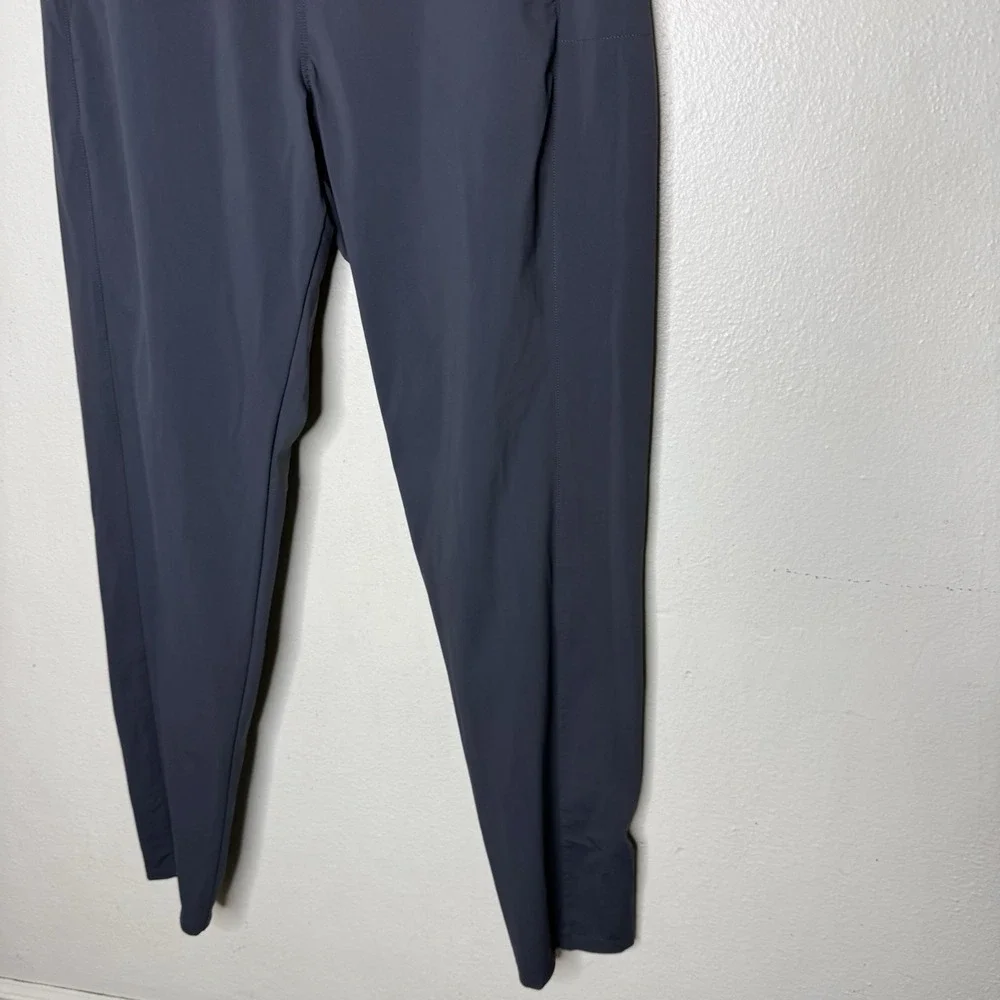 Wolaco Gray Red Drawstring Ankle Zip Athletic Pants Men's Medium
